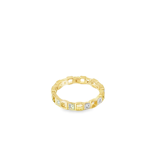 yellow-gold-open-squared-interlock-stack-ring-with-white-diamonds