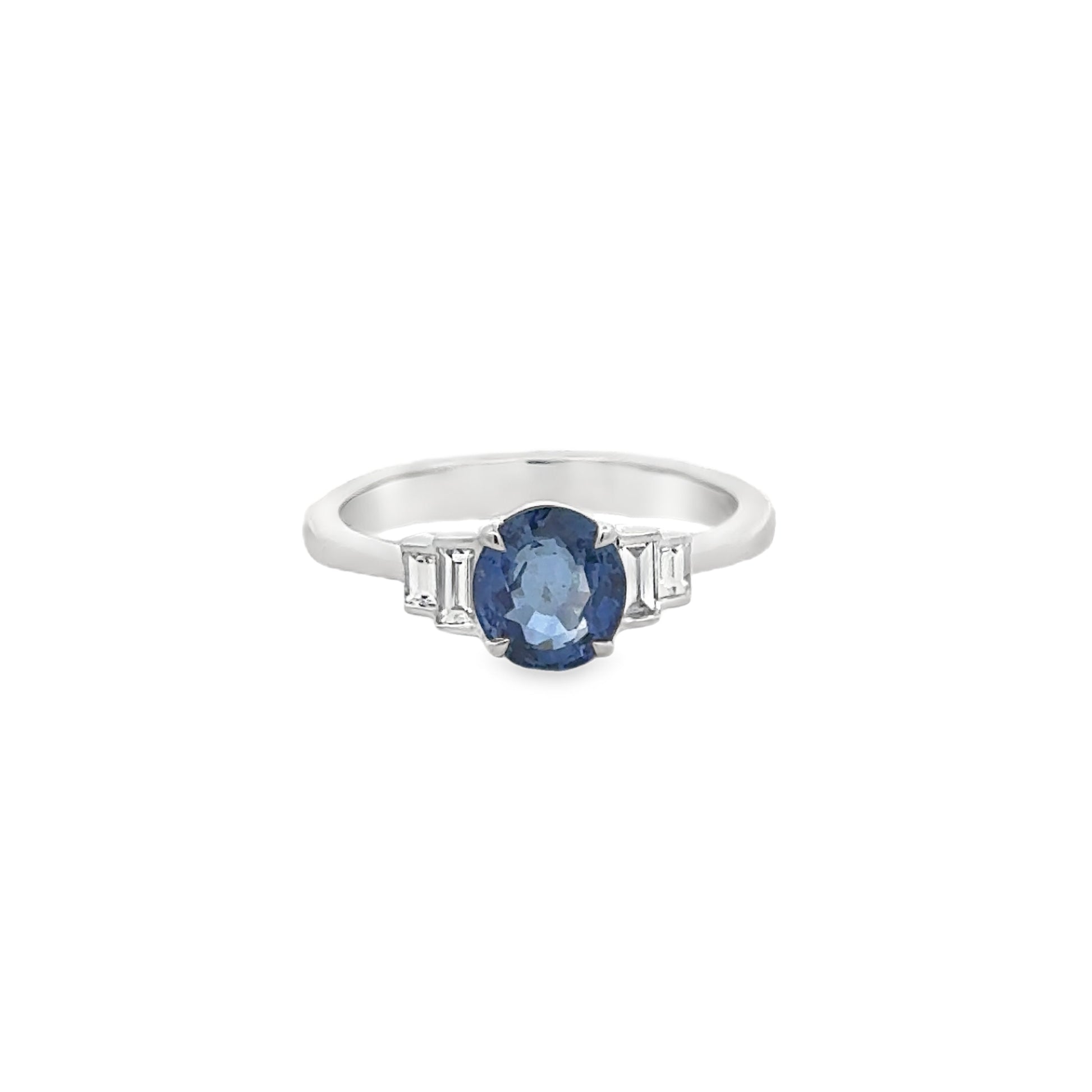 18k-white-gold-and-blue-sapphire-1-51ct-
