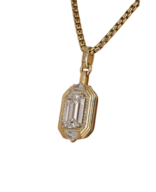18K Yellow Gold Diamond Pendant
